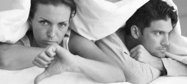 Ένας άντρας έχει προβλήματα με την ισχύ